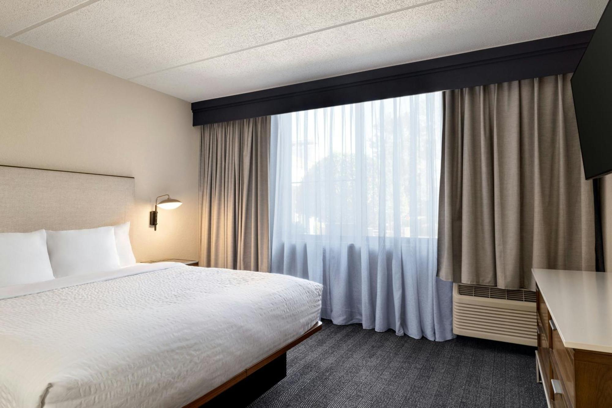Courtyard Atlanta Northlake Tucker Ngoại thất bức ảnh