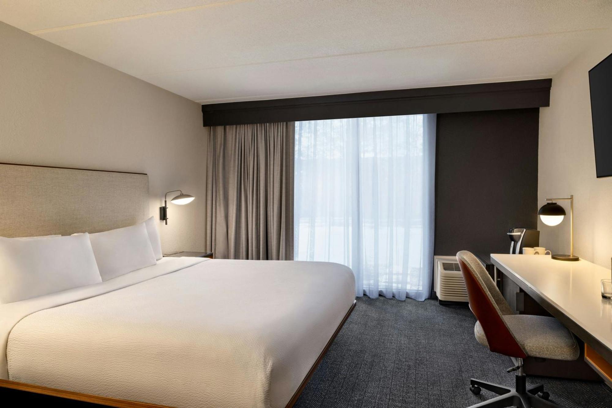 Courtyard Atlanta Northlake Tucker Ngoại thất bức ảnh
