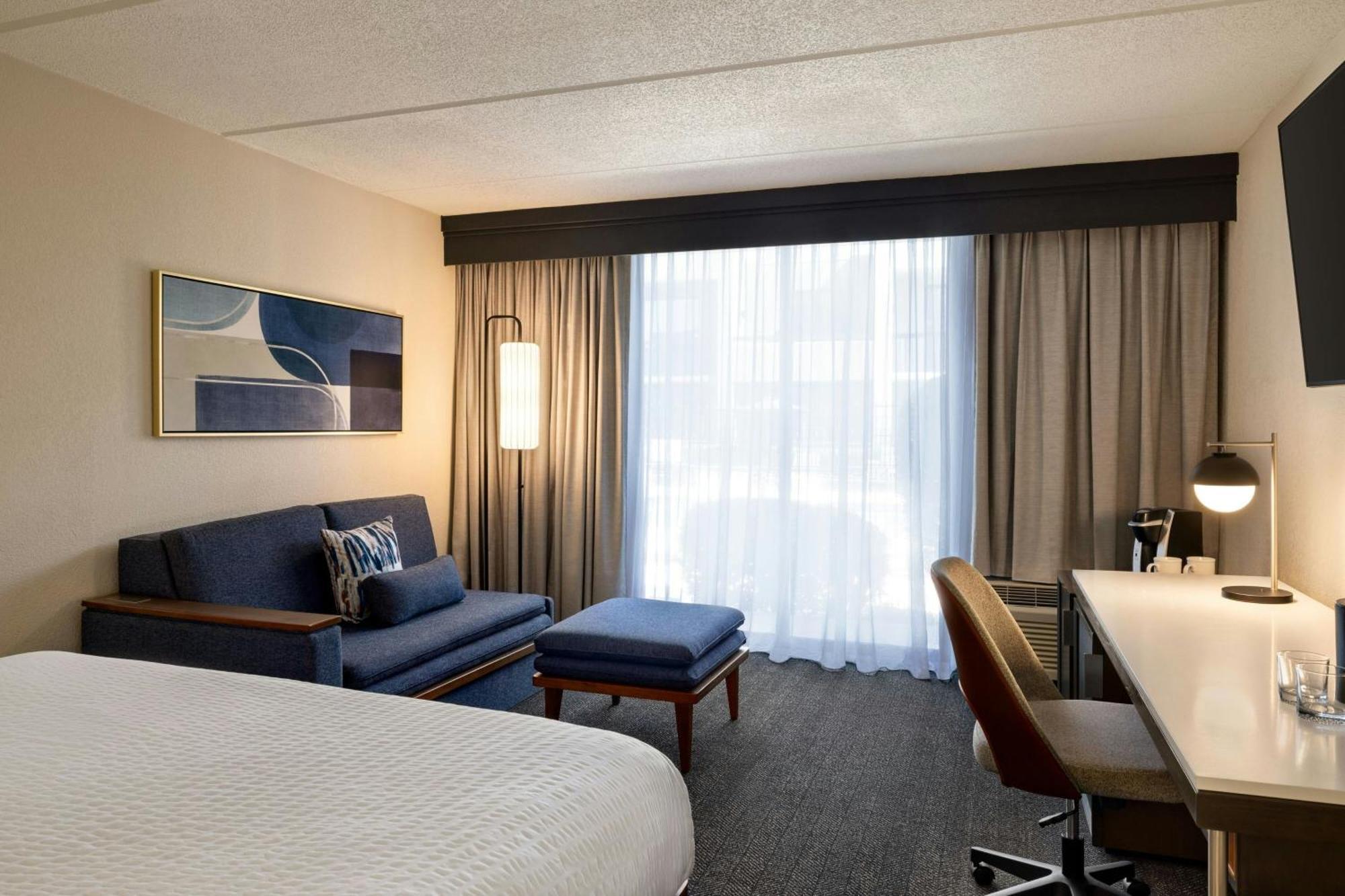Courtyard Atlanta Northlake Tucker Ngoại thất bức ảnh