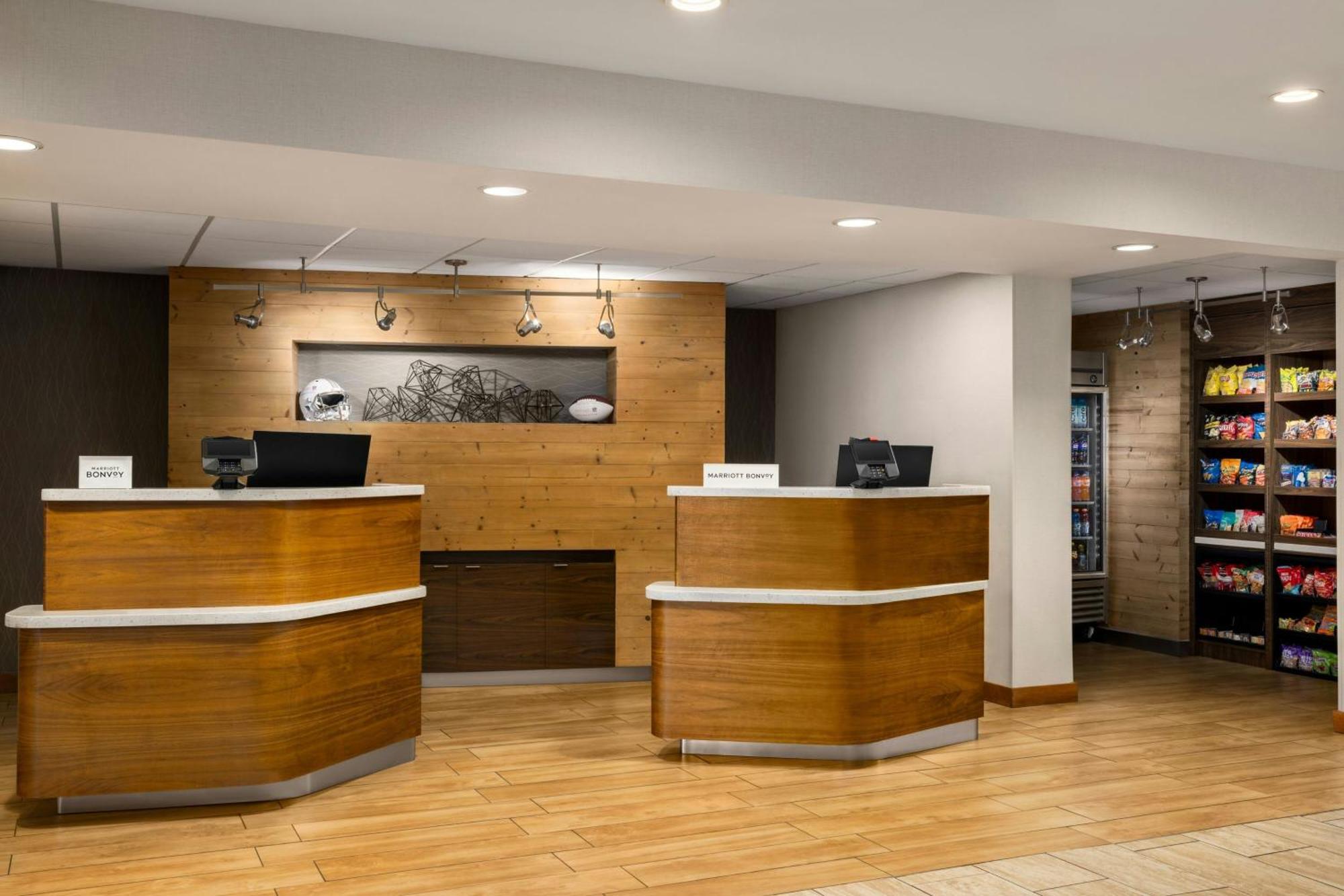 Courtyard Atlanta Northlake Tucker Ngoại thất bức ảnh