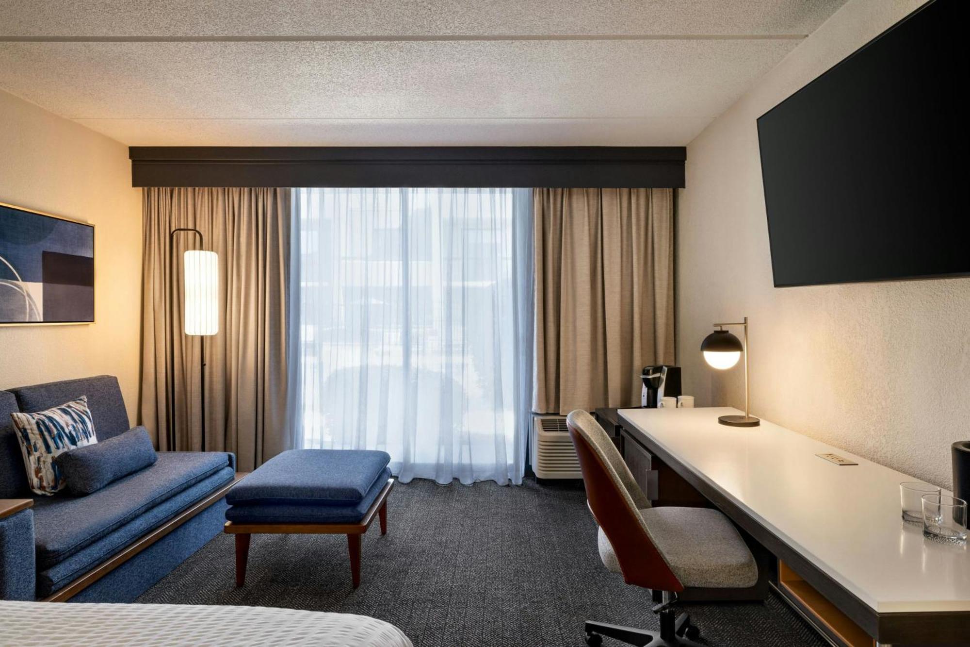 Courtyard Atlanta Northlake Tucker Ngoại thất bức ảnh